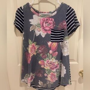 MAURICES short sleeve floral and striped top
